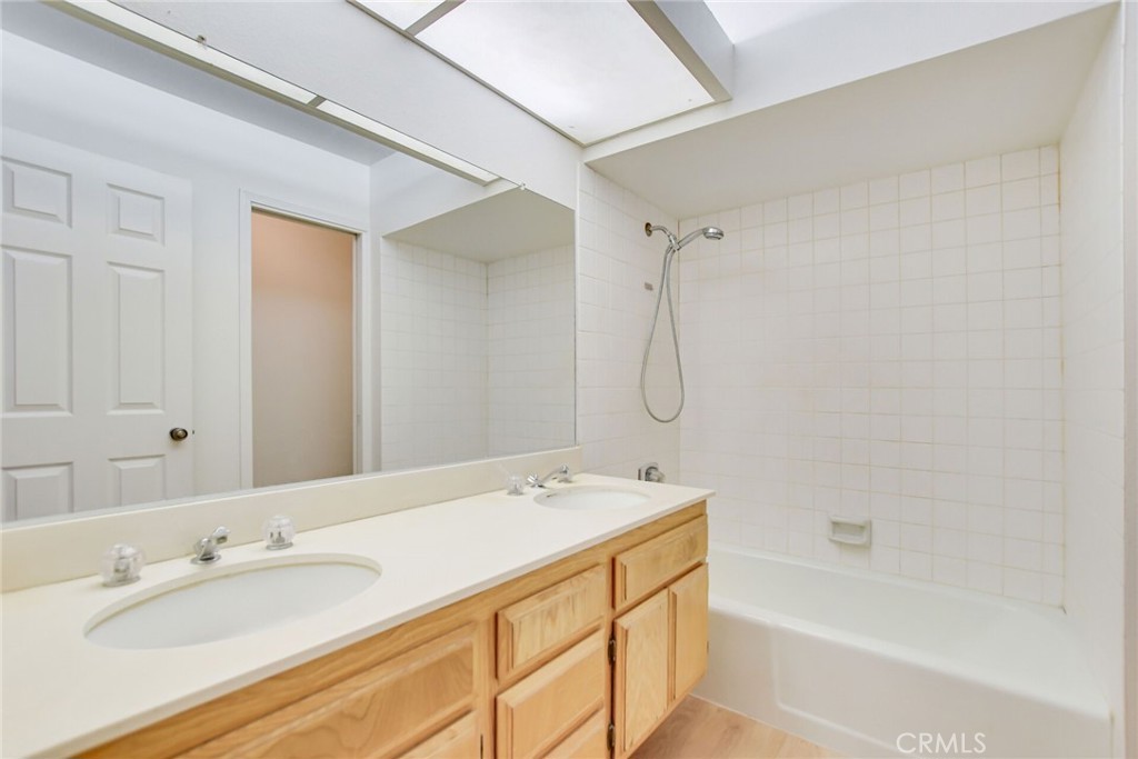 6074 Malachite Avenue Property Photo 30