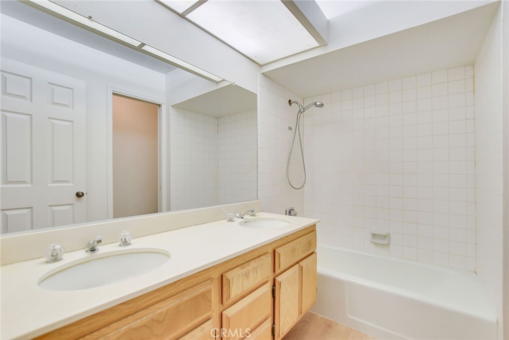 6074 Malachite Avenue Property Photo 30