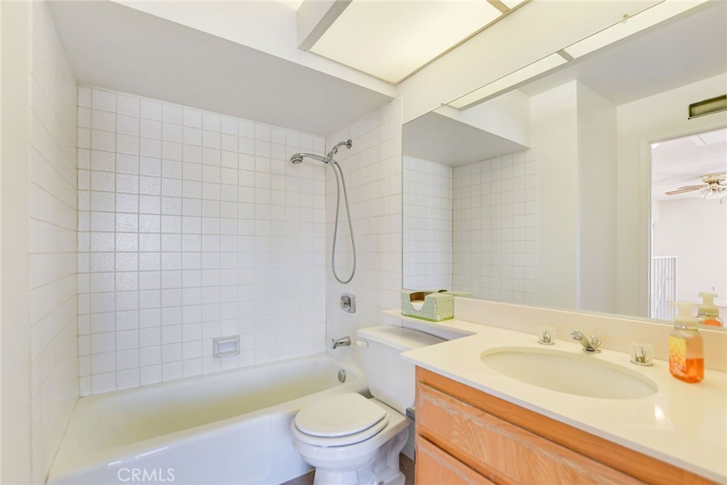 6074 Malachite Avenue Property Photo 52