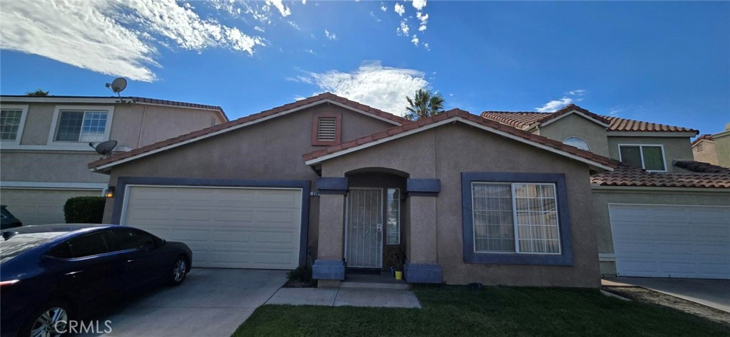 220 Mahogany Property Photo 2