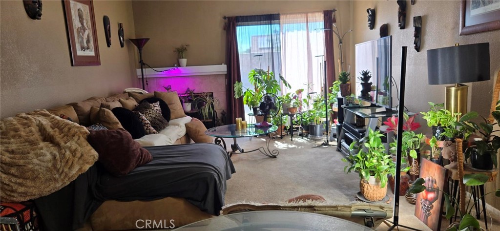 220 Mahogany Property Photo 3