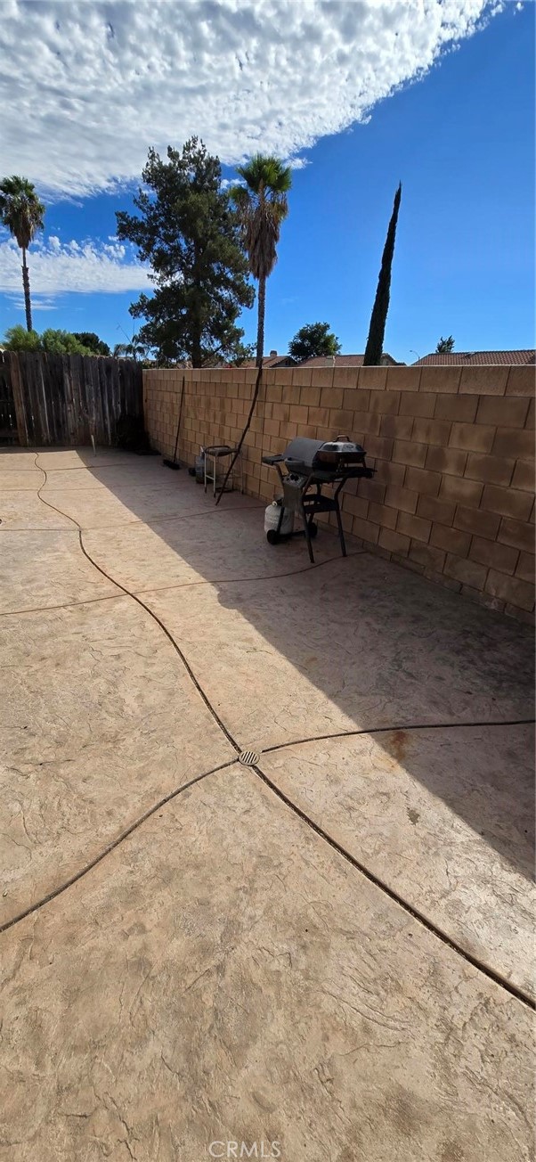 220 Mahogany Property Photo 14