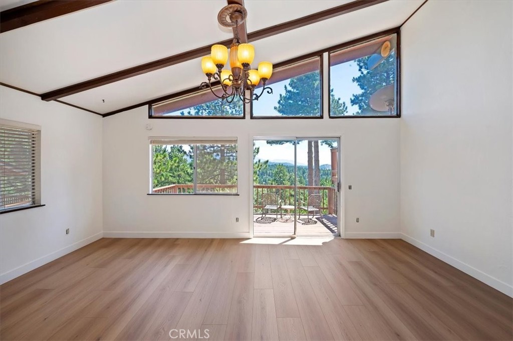 1781 Nob Hill Property Photo 6