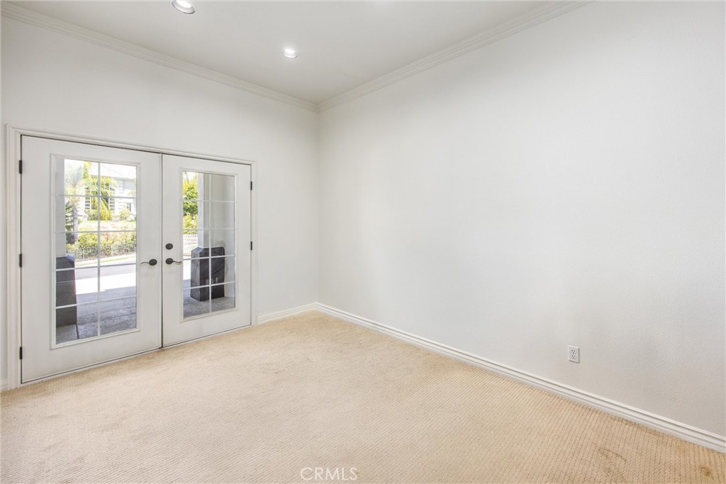 652 Fairway Drive Property Photo 18