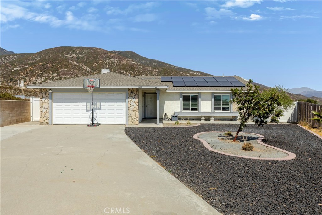 6495 Ventura Avenue N Property Photo 2