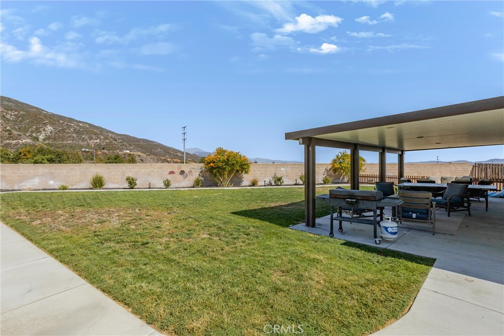 6495 Ventura Avenue N Property Photo 24