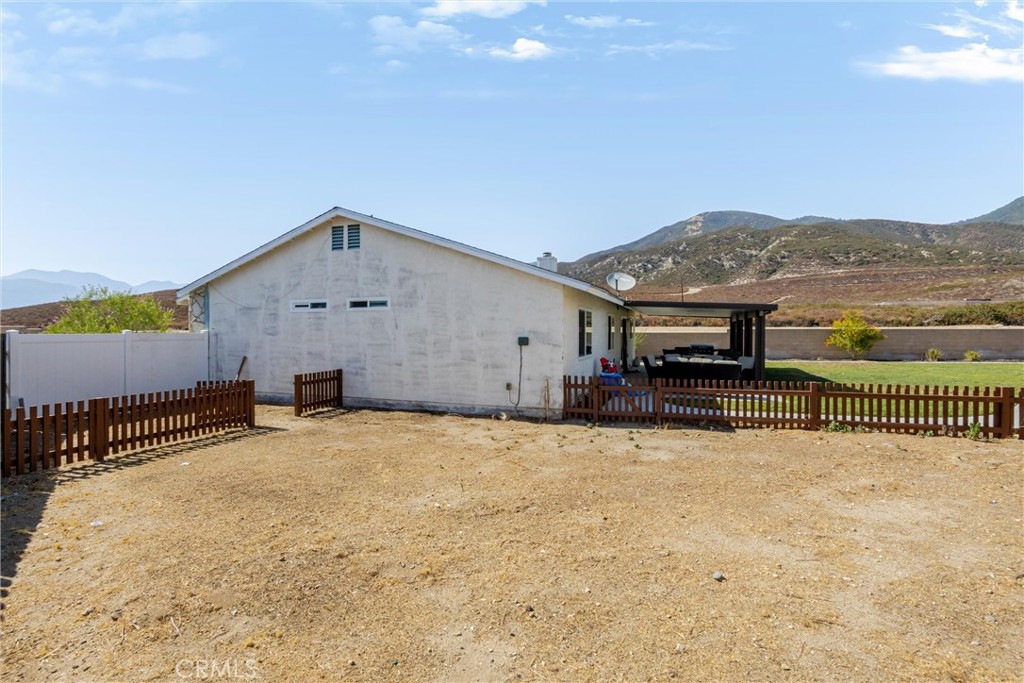 6495 Ventura Avenue N Property Photo 30