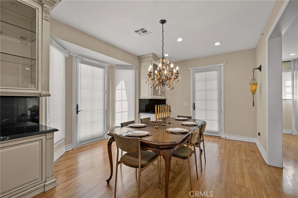 731 W Highland Avenue Property Photo 20