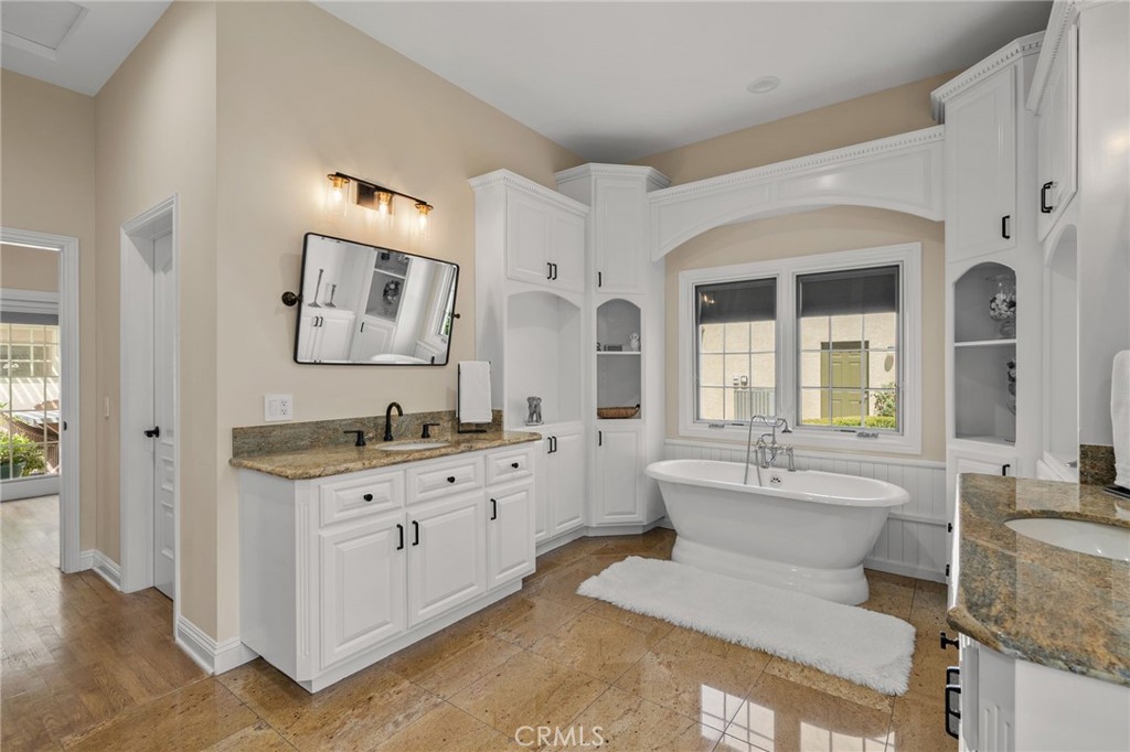 731 W Highland Avenue Property Photo 26