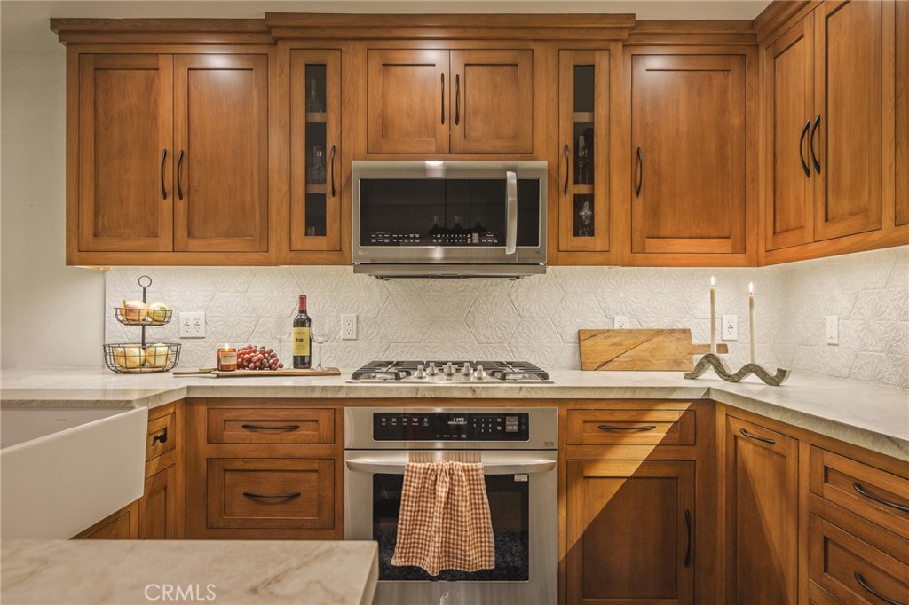 366 Lake Resort Property Photo 13