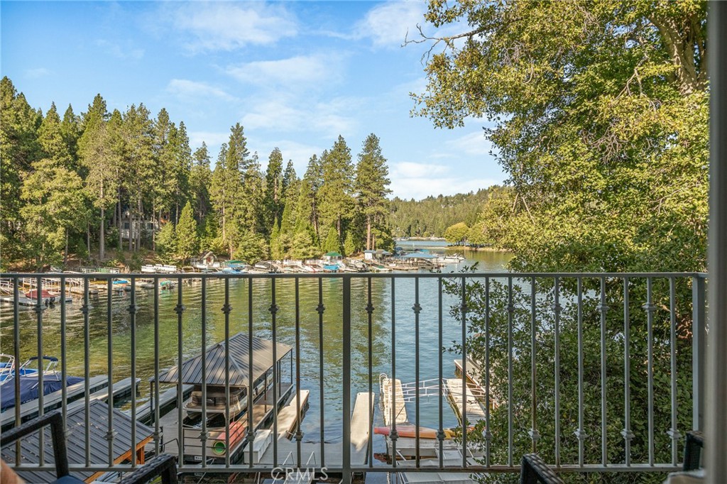 366 Lake Resort Property Photo 48