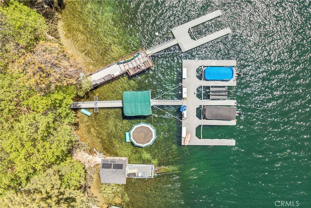 401 N 401 C- Dock Property Photo 4