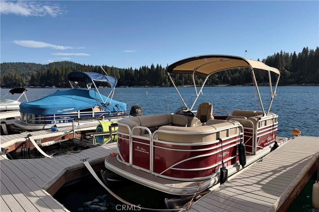 401 N 401 C- Dock Property Photo 10