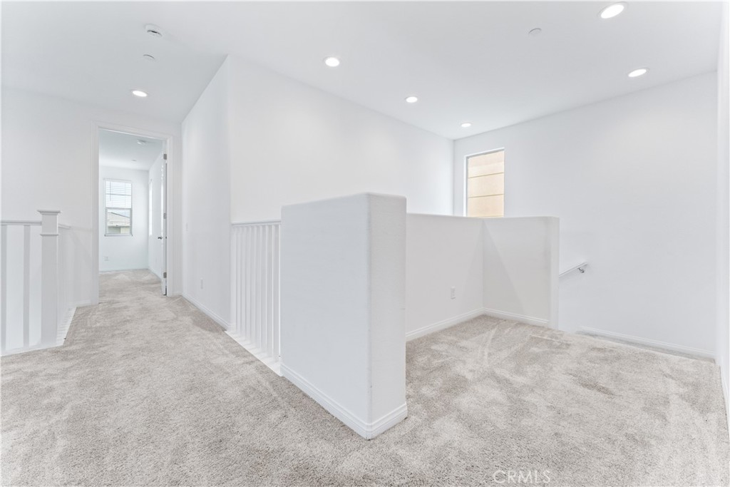 16616 Strategy Property Photo 25