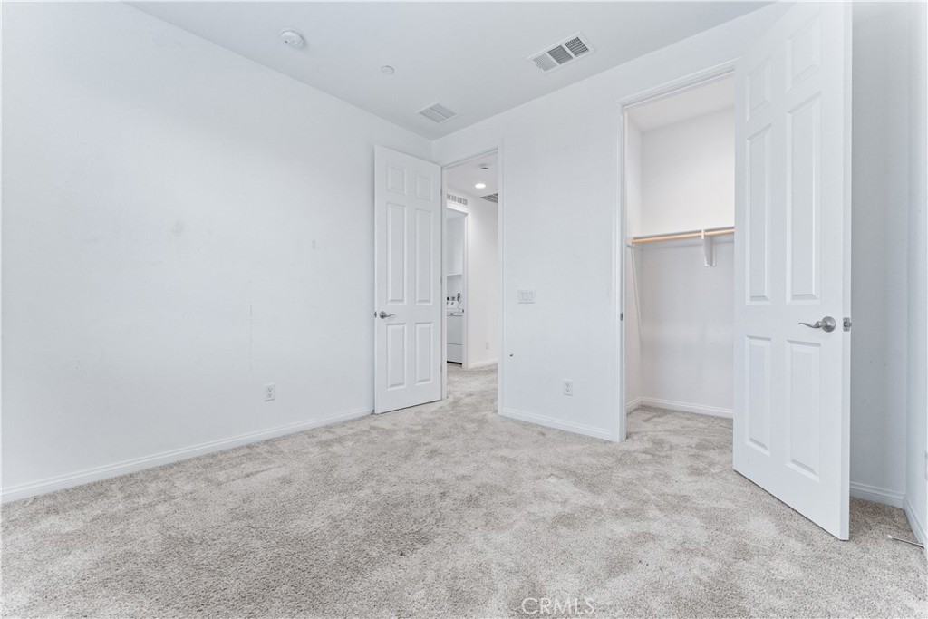 16616 Strategy Property Photo 32