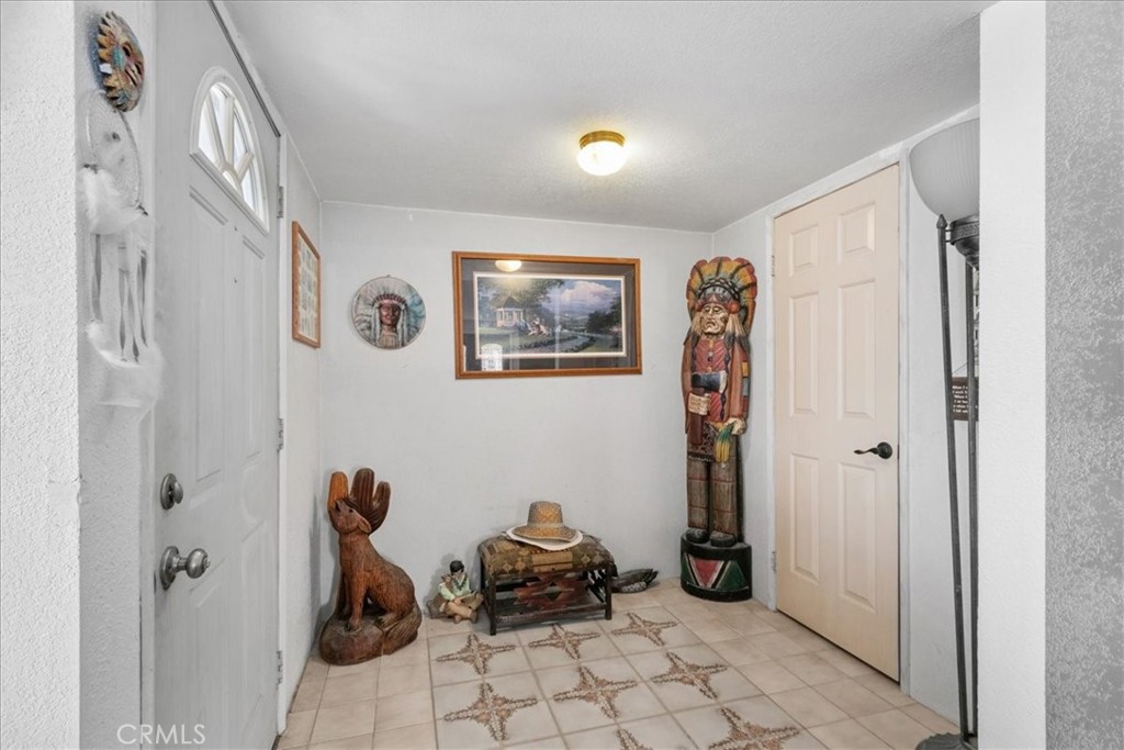 55576 Valley View Road Property Photo 7