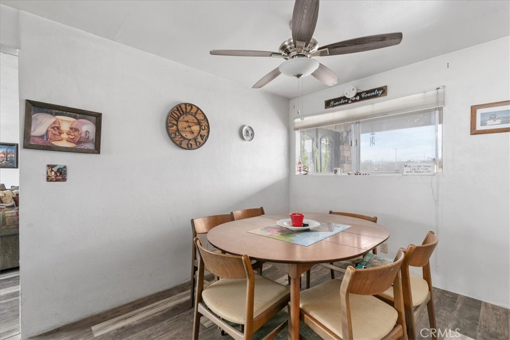55576 Valley View Road Property Photo 17