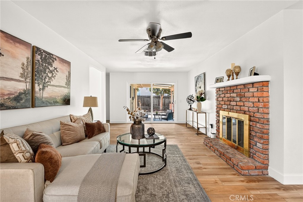 302 S San Mateo Street Property Photo 13