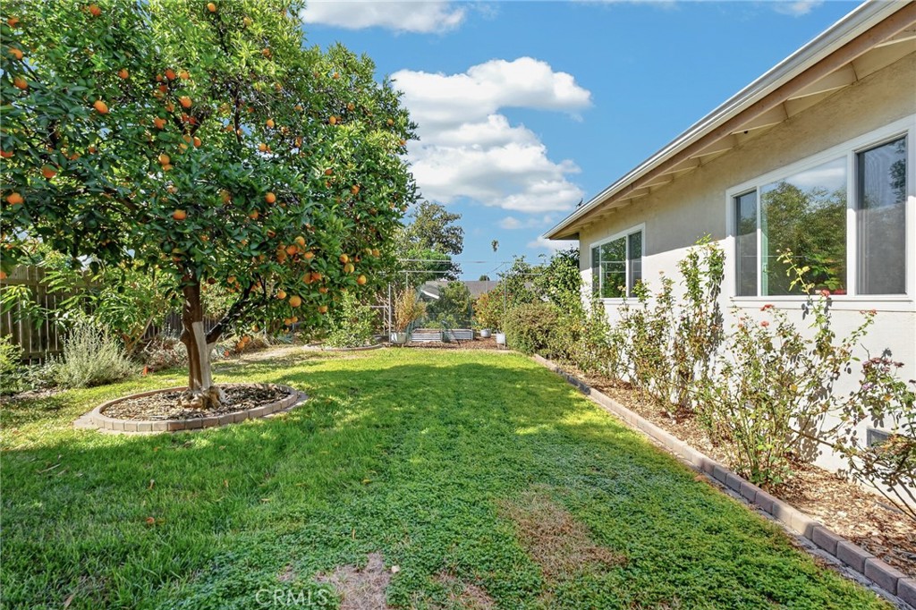 302 S San Mateo Street Property Photo 43