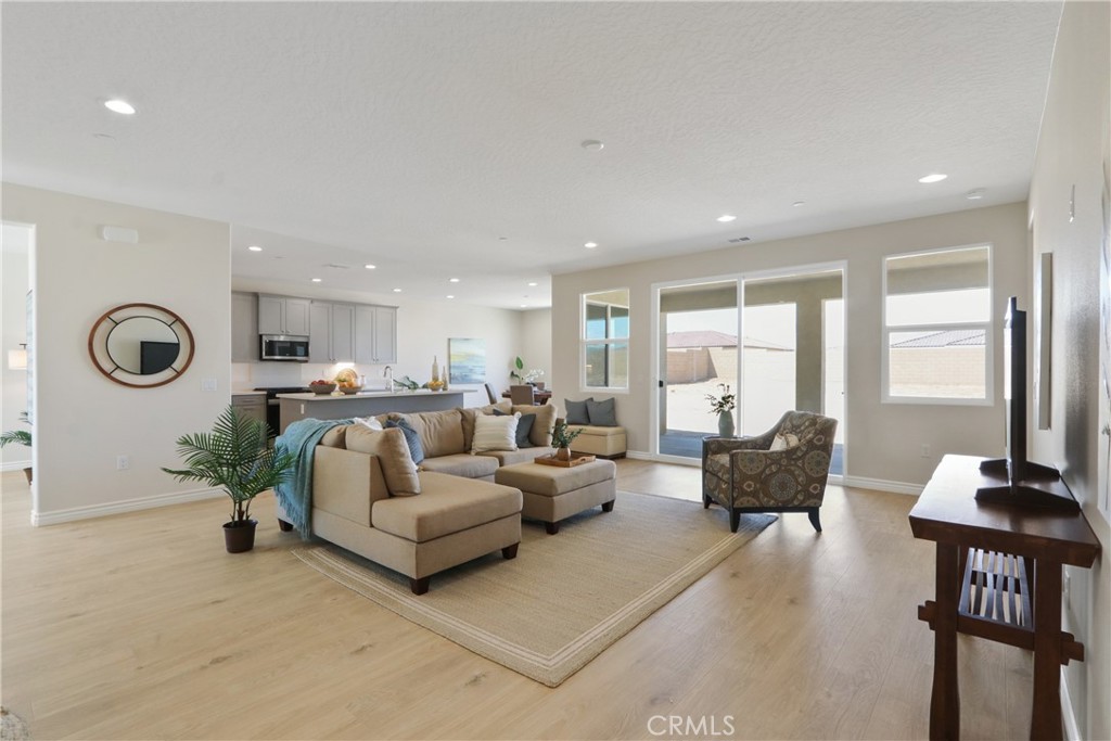 7083 Milton Avenue Property Photo 3