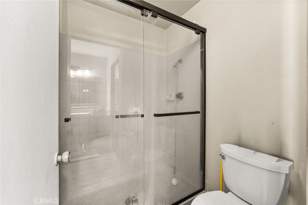 8584 Sandalwood Court Property Photo 14