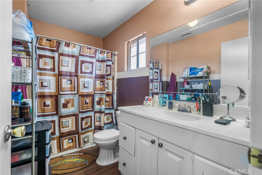 10654 Alton Place Property Photo 32