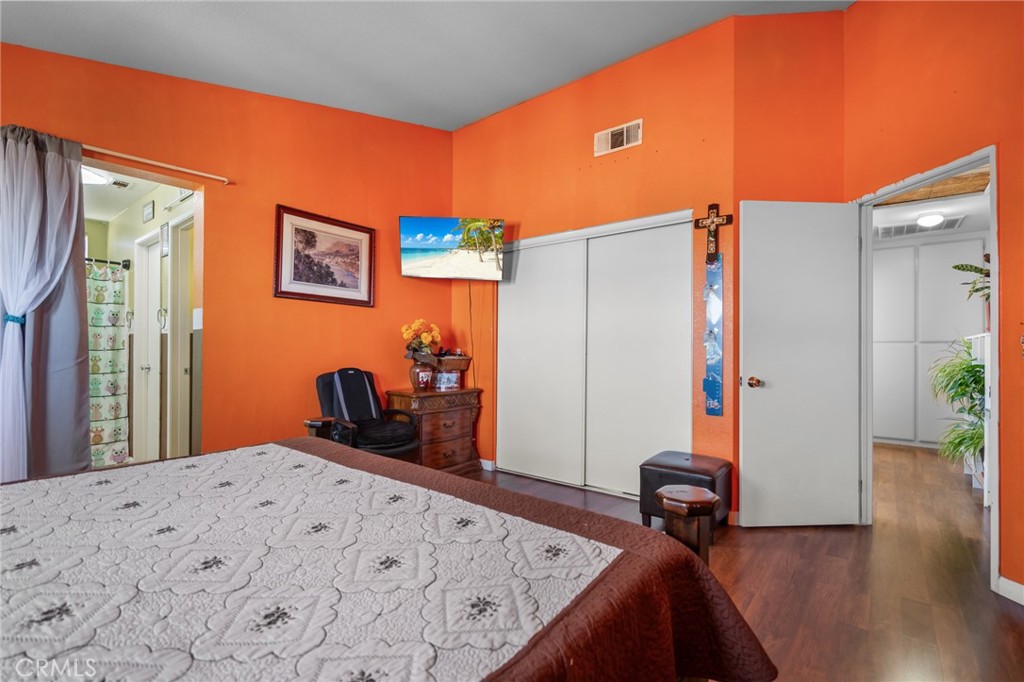10654 Alton Place Property Photo 43