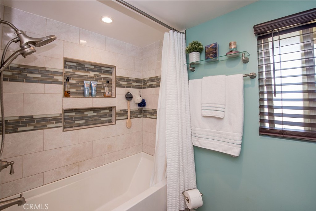 243 S Gardenglen Property Photo 19