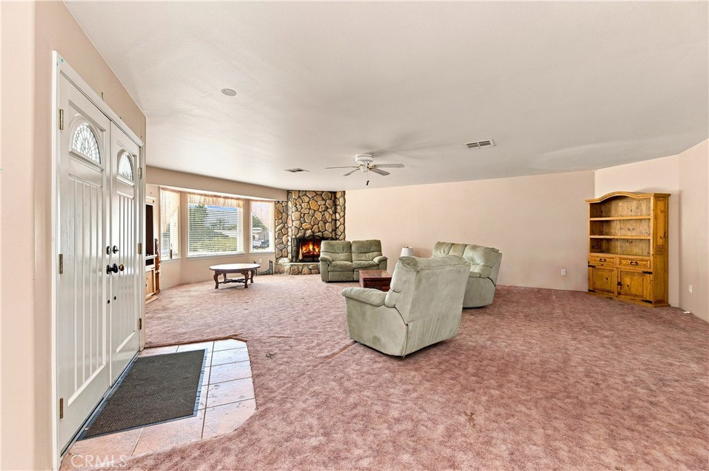 21658 Waite Property Photo 9