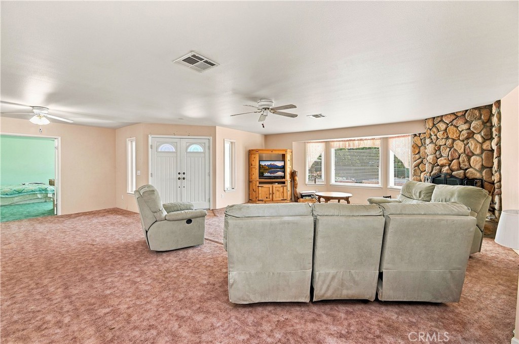 21658 Waite Property Photo 10