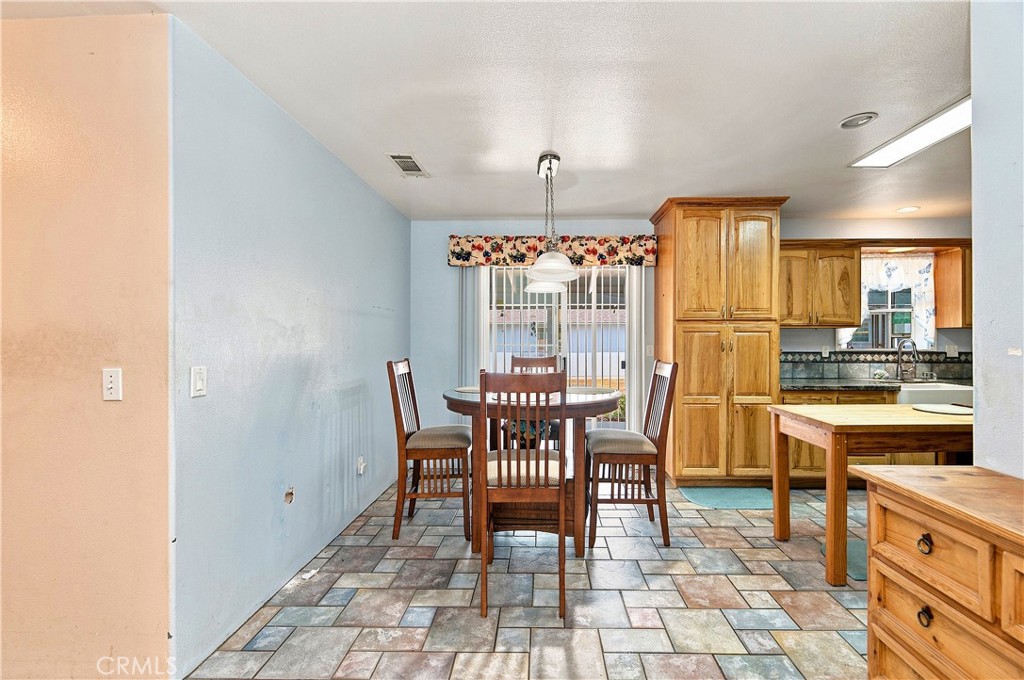 21658 Waite Property Photo 13