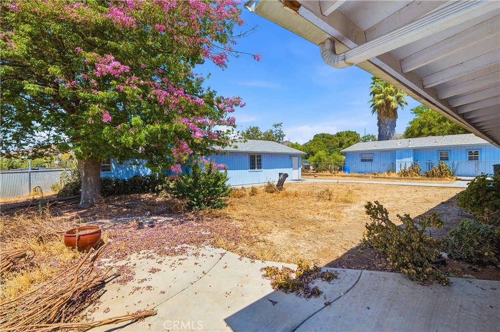 21658 Waite Property Photo 37
