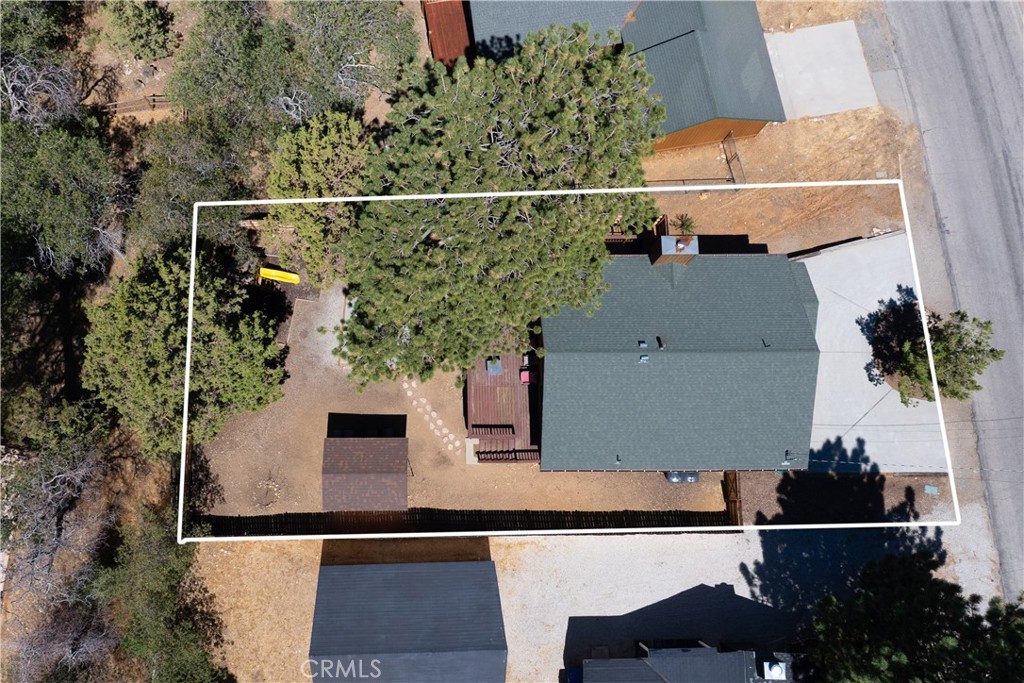 630 Villa Grove Avenue Property Photo 4