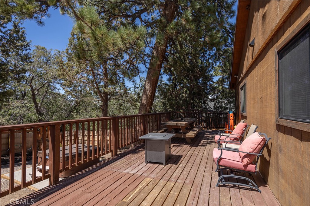 630 Villa Grove Avenue Property Photo 33