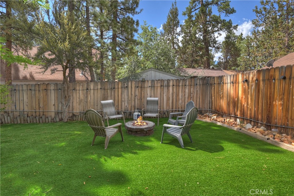 524 Highland Property Photo 8