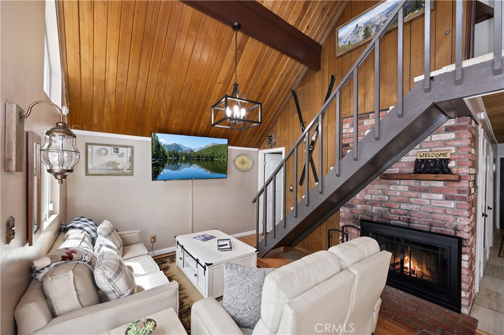 524 Highland Property Photo 11