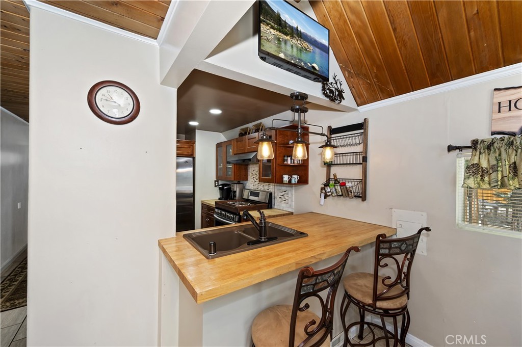 524 Highland Property Photo 20