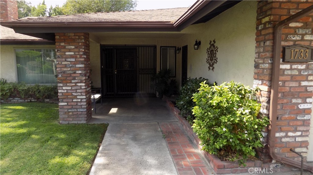 1733 Bonita Vista Property Photo 4