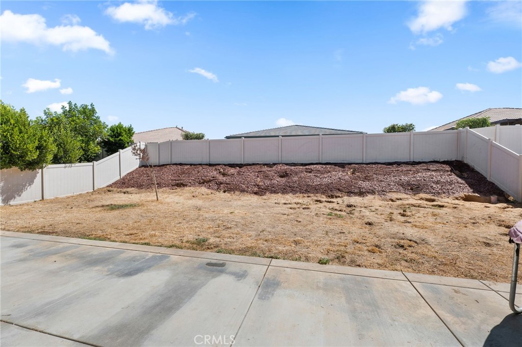 1171 Poinsettia Cir Property Photo 28