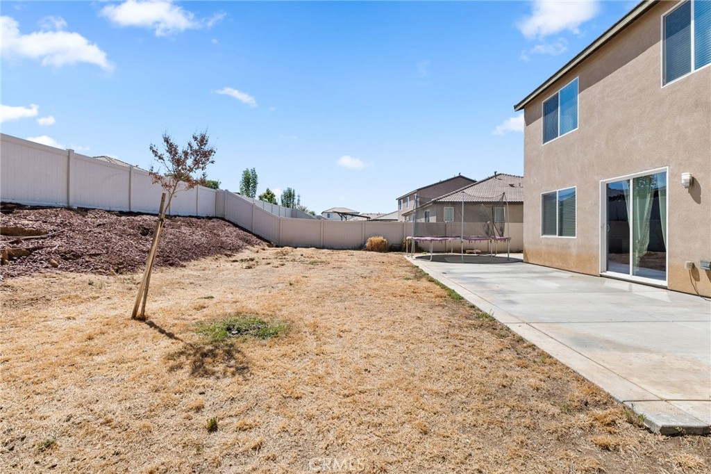 1171 Poinsettia Cir Property Photo 32