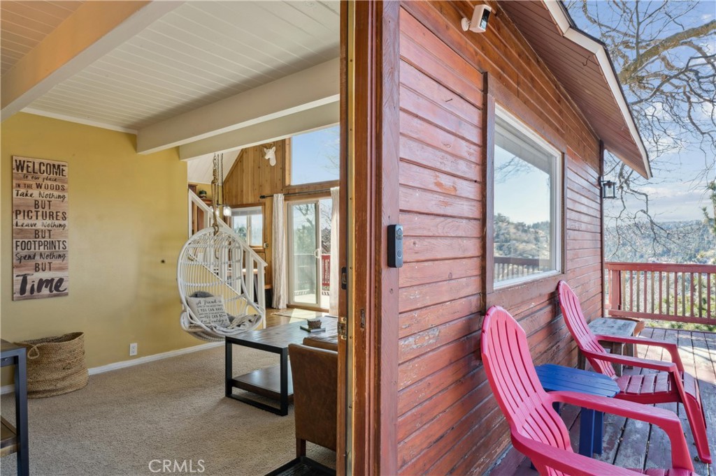 1171 N Grass Valley Property Photo 3