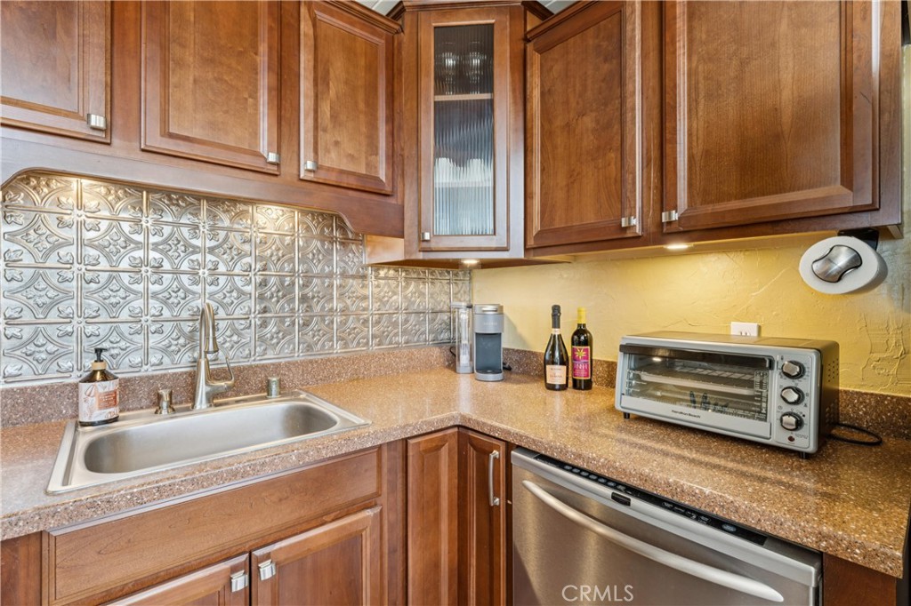 1171 N Grass Valley Property Photo 26