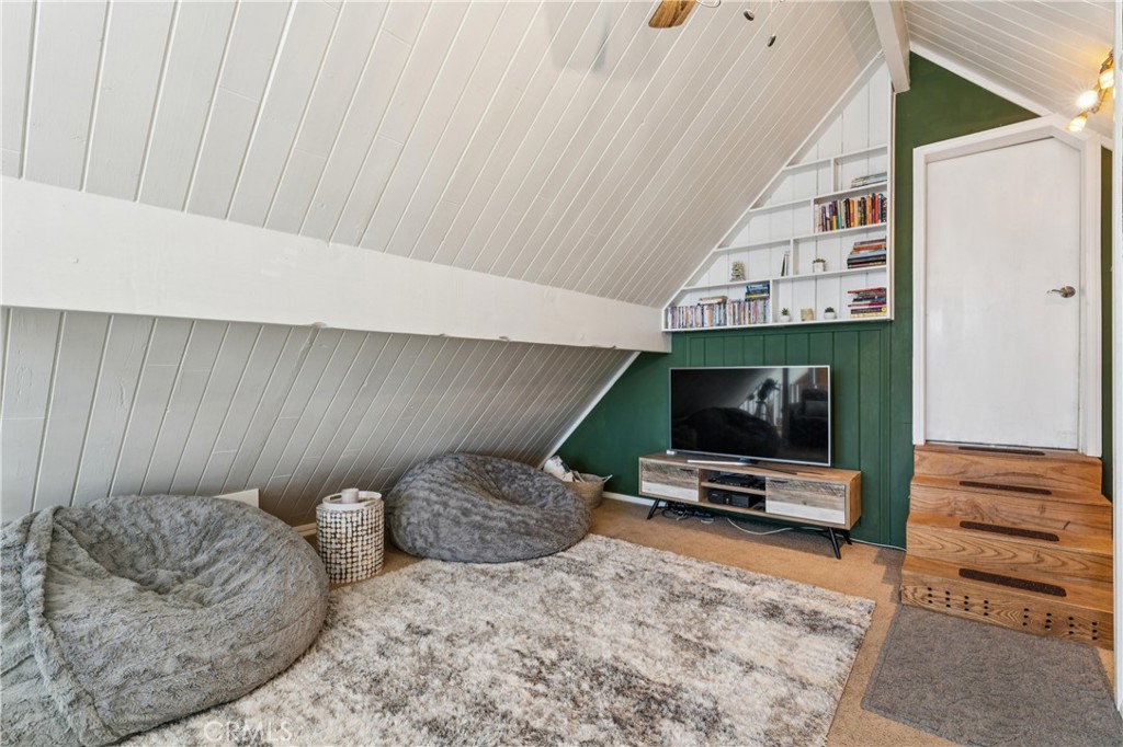 1171 N Grass Valley Property Photo 30
