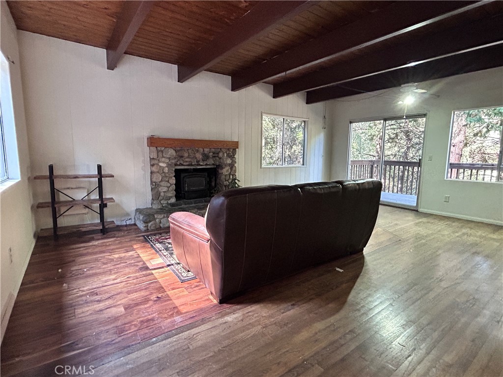 378 Grass Valley Property Photo 2