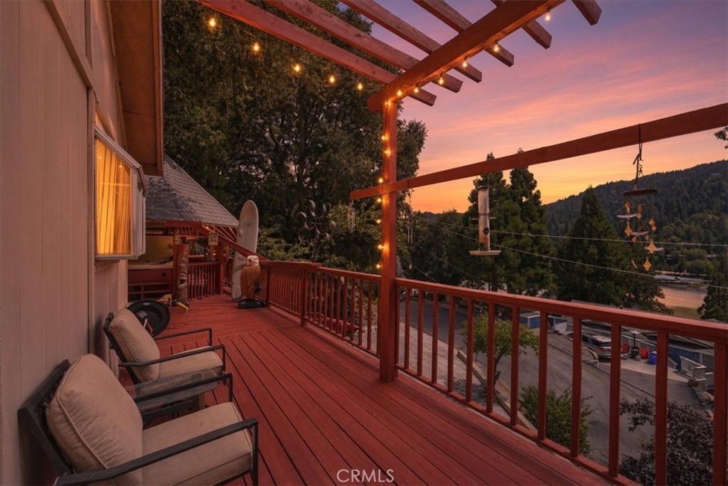 24288 Zurich Drive Property Photo 1