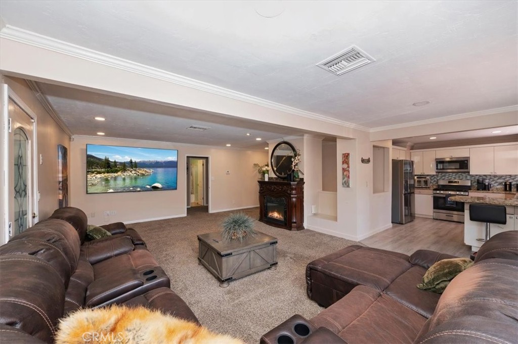 24288 Zurich Drive Property Photo 13
