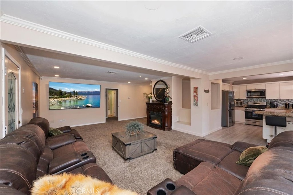 24288 Zurich Drive Property Photo 13