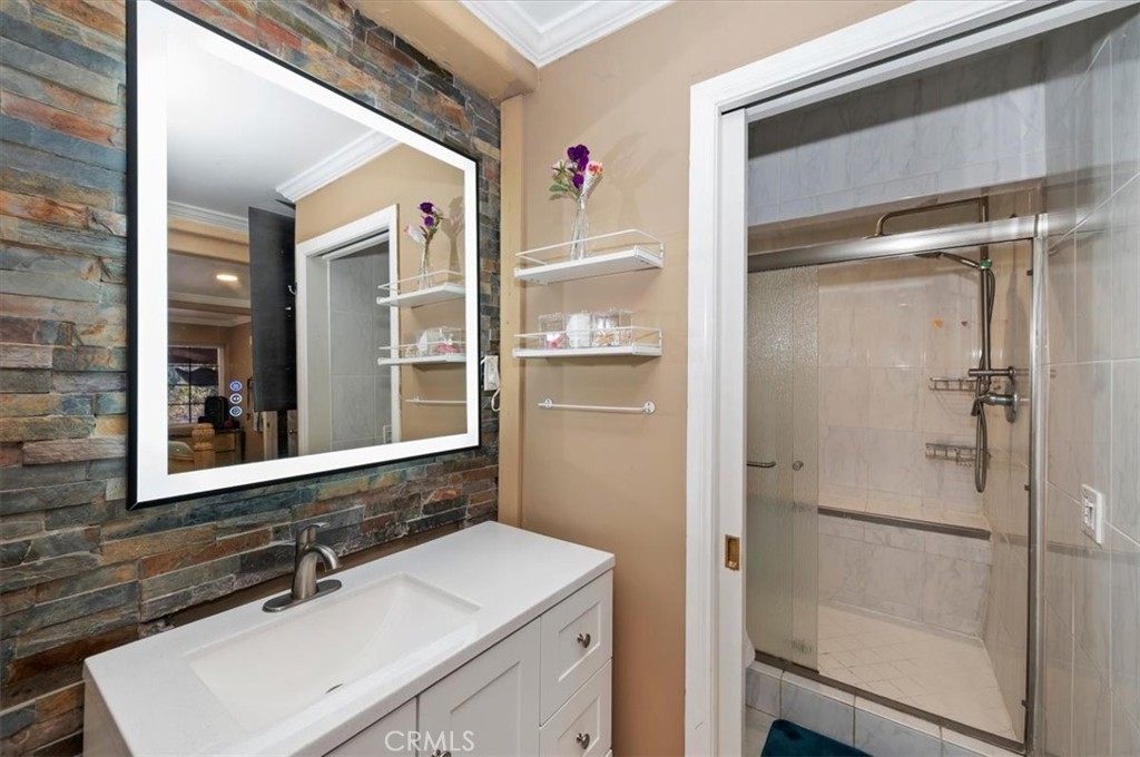 24288 Zurich Drive Property Photo 18