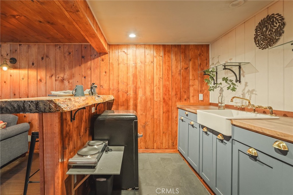 2643 Soutar Property Photo 26
