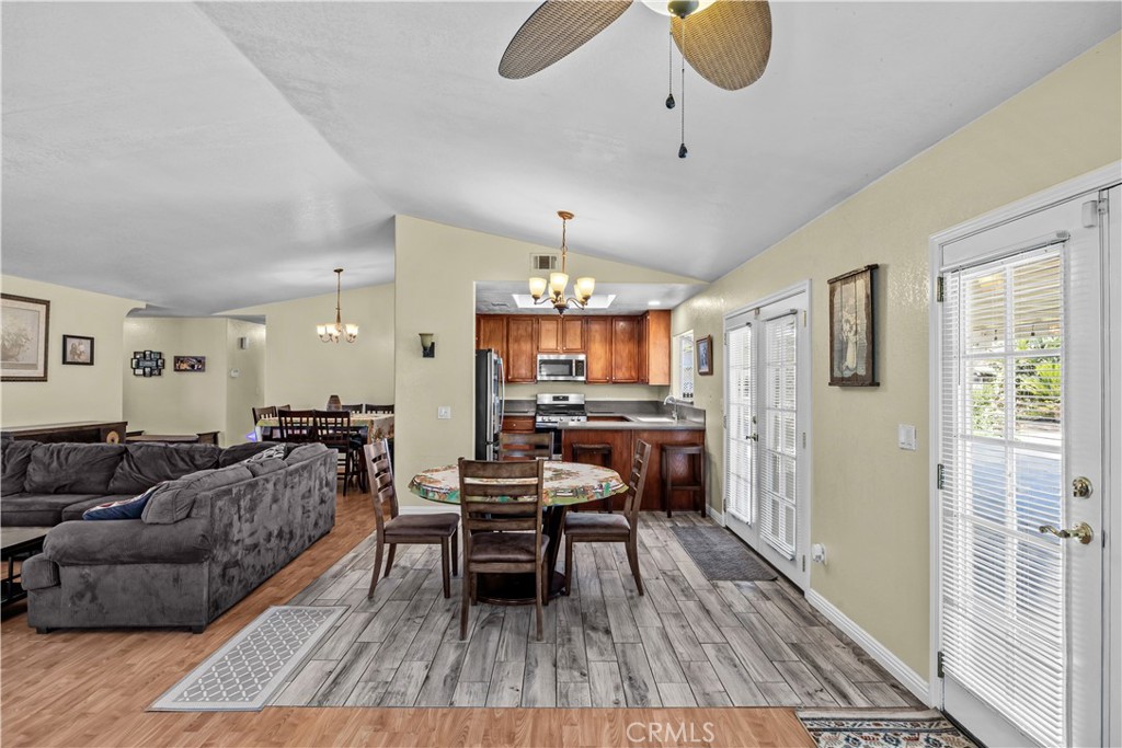 9291 Pleasant Hurst Court Property Photo 15